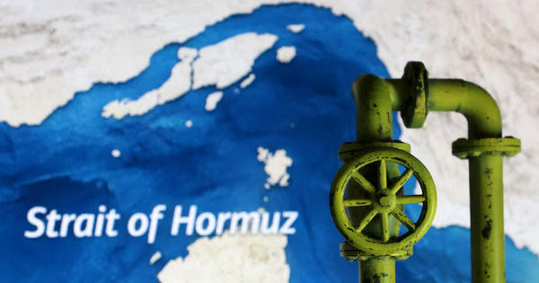 Giá Dầu Tăng Hơn 3% Khi Iran Tuyên Bố Đóng Cửa Eo Biển Hormuz Sau Loạt Không Kích Trả Đũa Với Mỹ