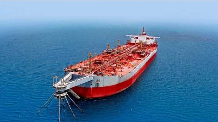 Giá dầu tăng phiên thứ 5 liên tiếp khi Houthi tấn công tàu chở dầu Saudi ở Biển Đỏ